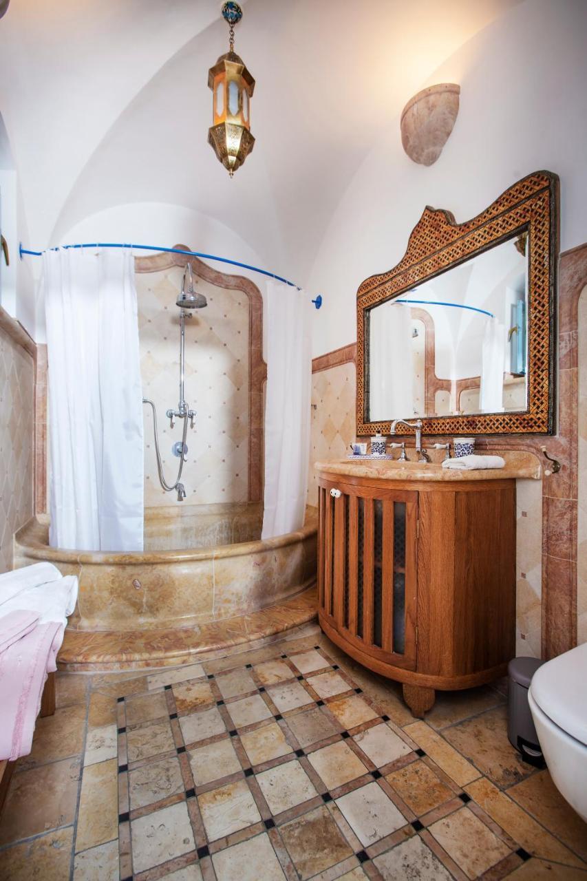 Above The Spring Bed and Breakfast Jeruzalem Buitenkant foto